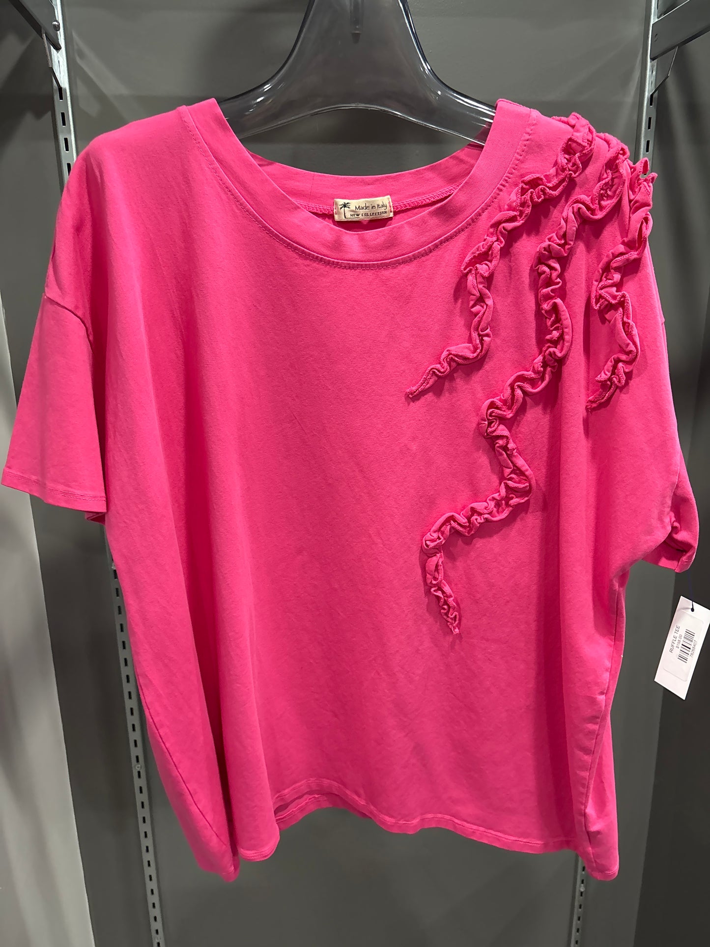 RUFFLE TEE