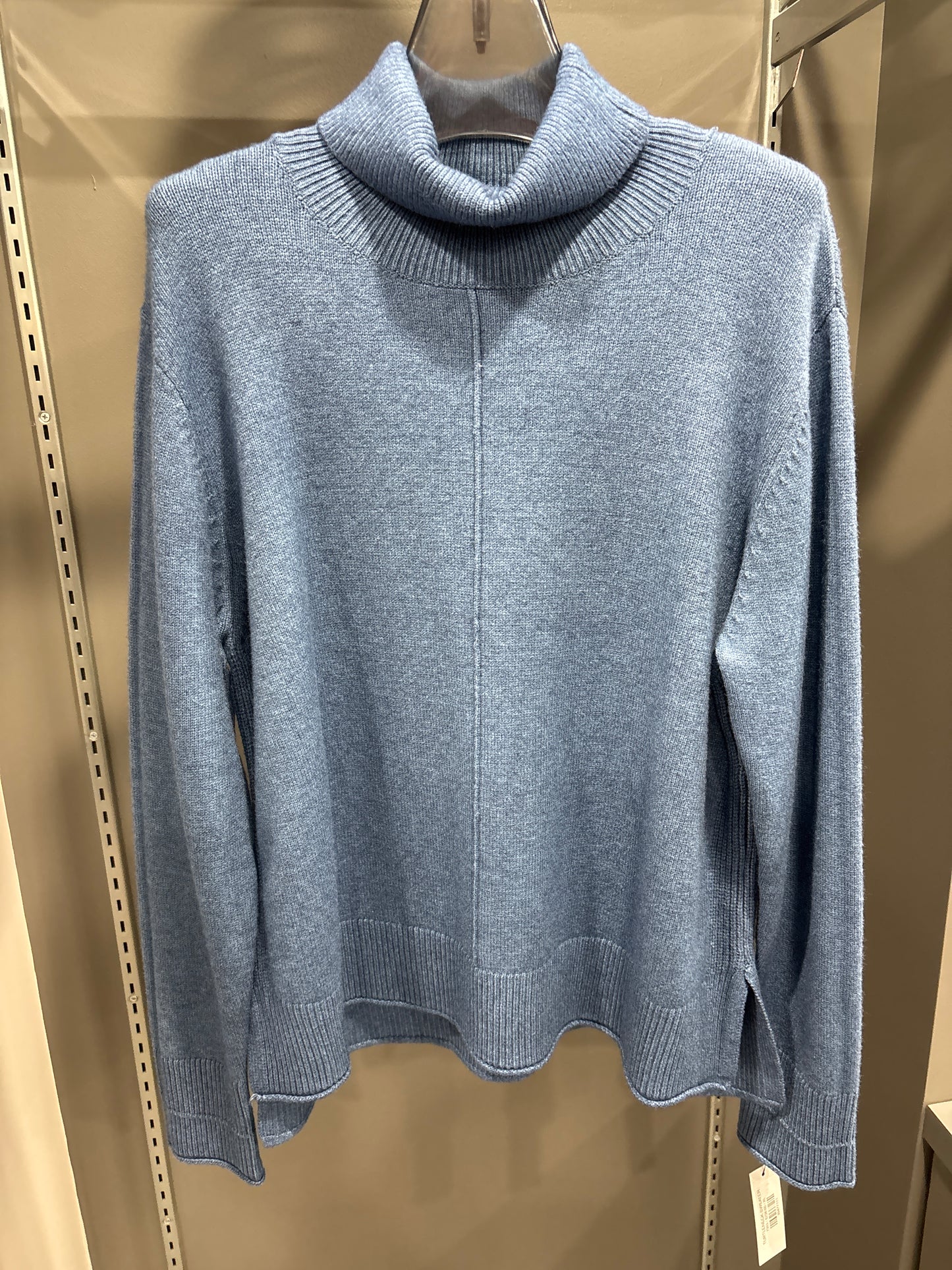 TURTLENECK SWEATER