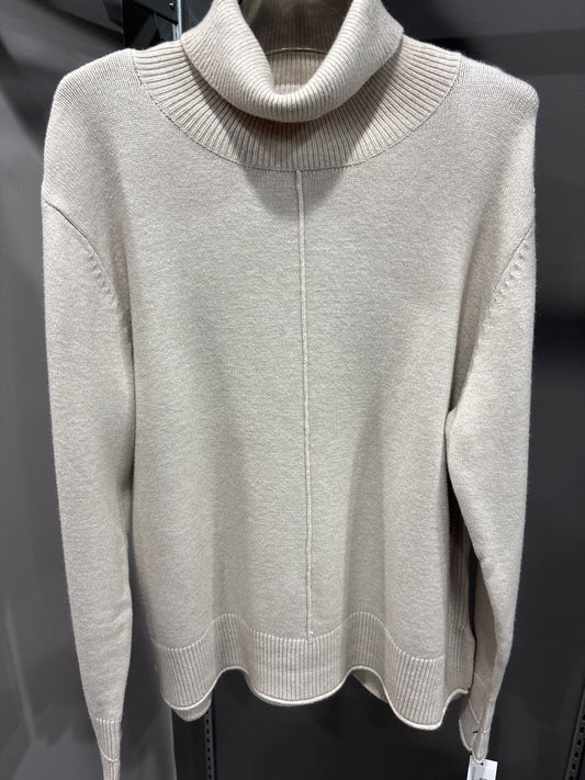 TURTLENECK SWEATER