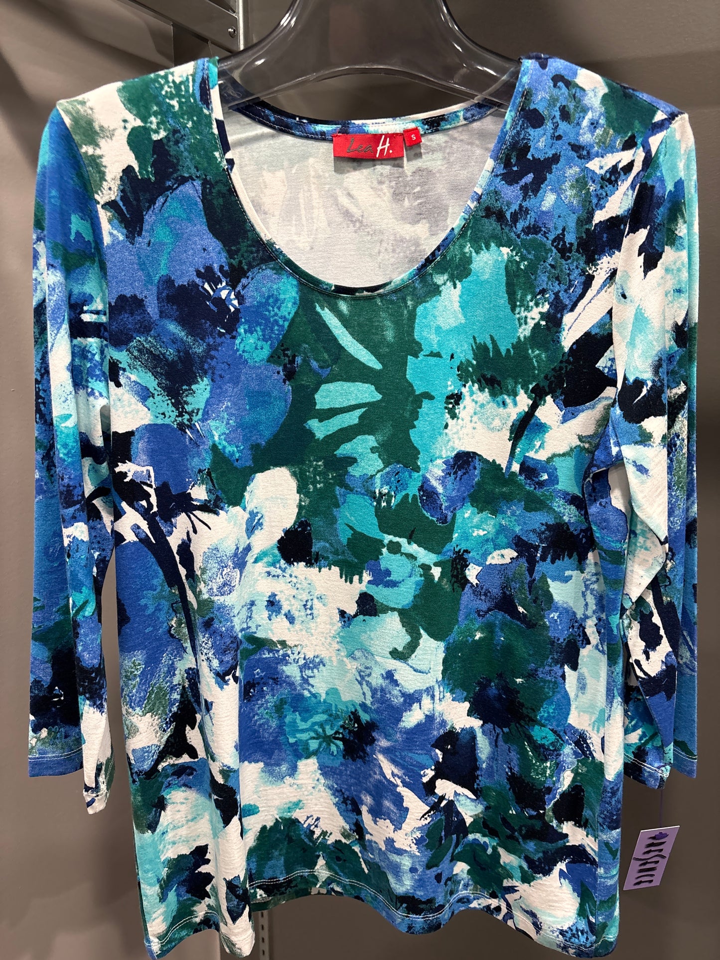BLUE GARDEN TOP
