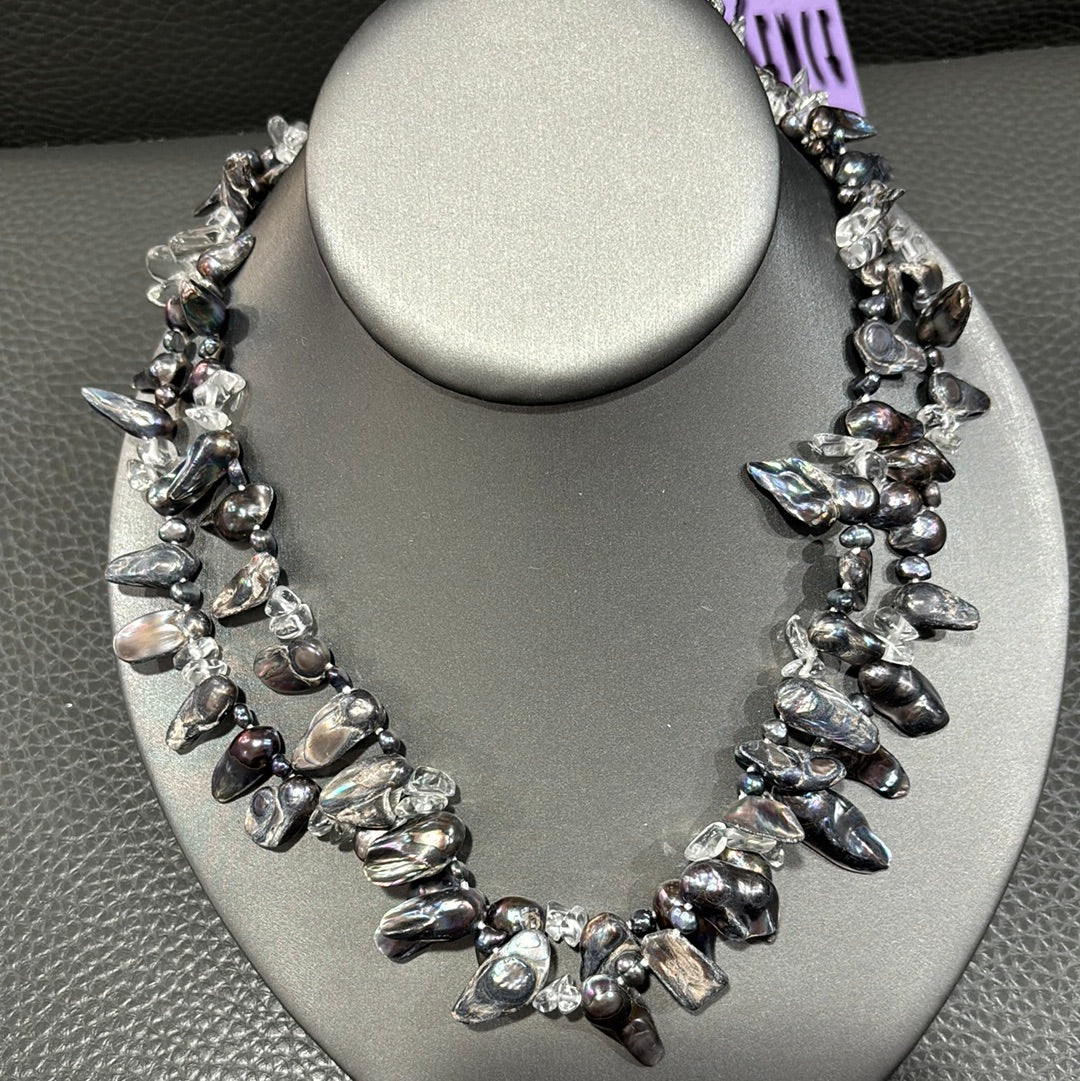 PEARL AND QUARTZ NECKLACE