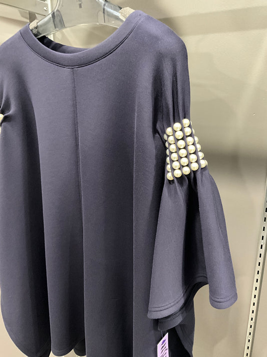 PEARL SLEEVE NAVY TOP