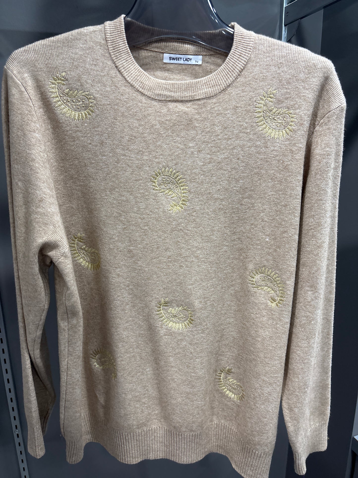 METALLIC DESIGN SWEATER