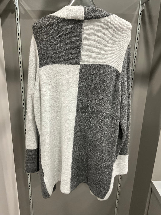 COLORBLOCKED FLYAWAY