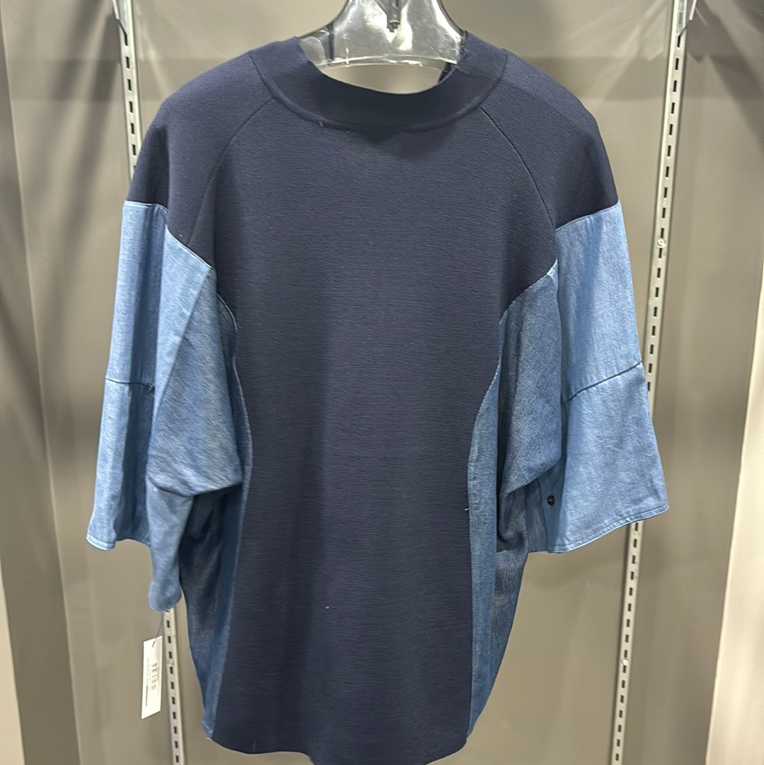 CHAMBRAY SWEATER