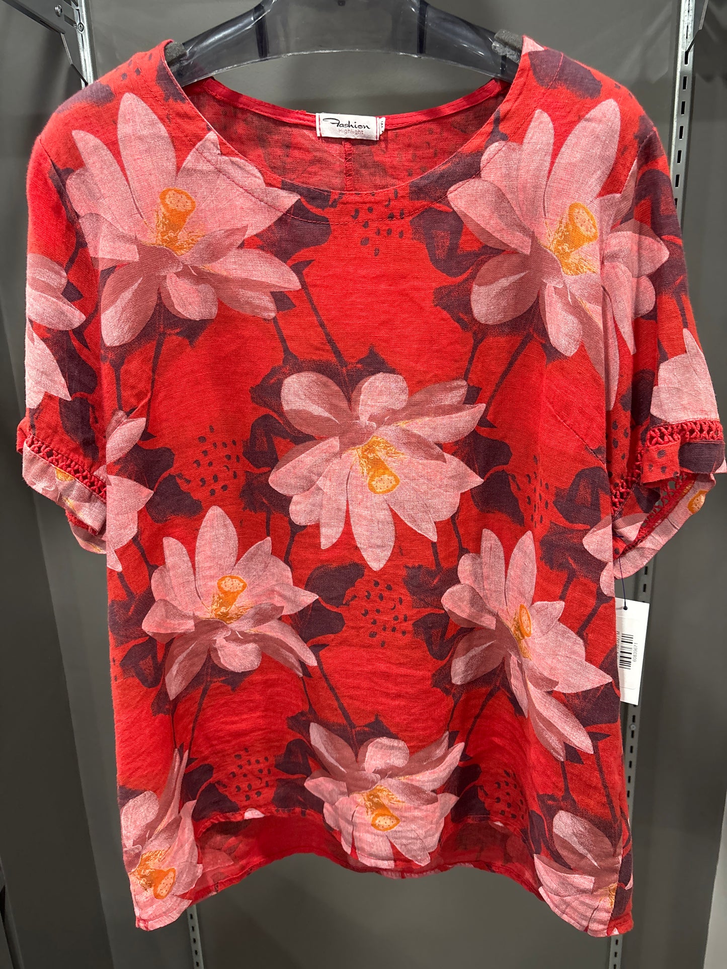 RED FLORAL LINEN TOP