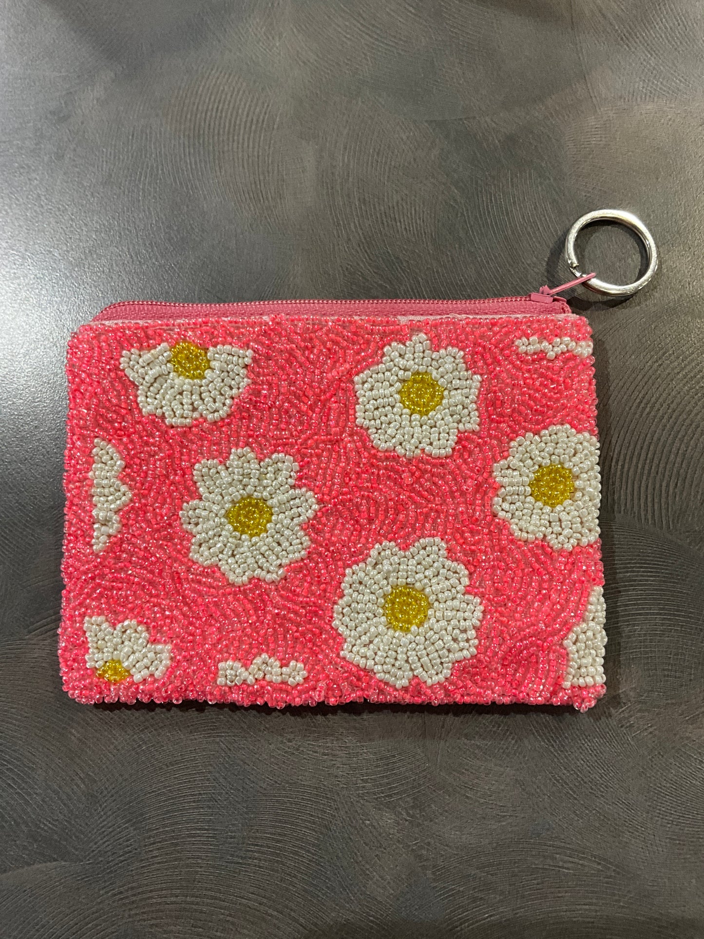 DAISY CLUTCH