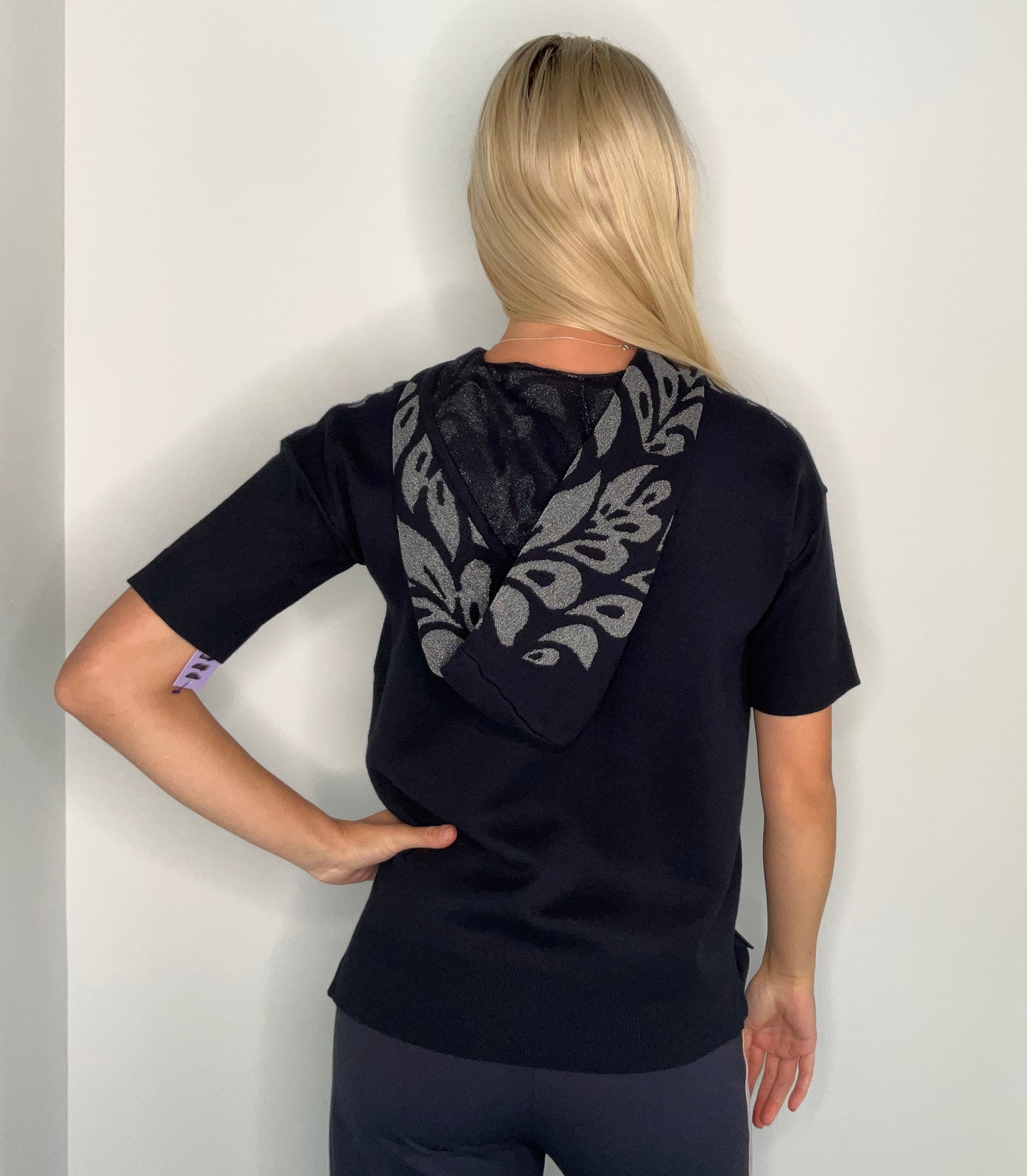 CRYSTAL HOODED SWEATER