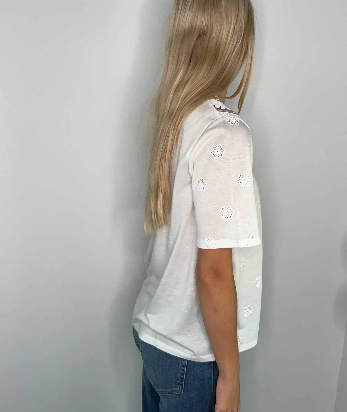 EGYPTIAN COTTON DETAIL TEE