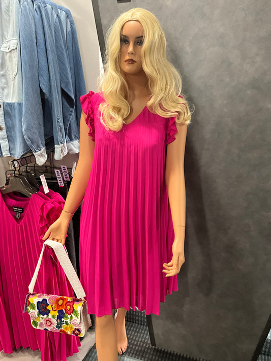 RUFFLE SLEEVE PLEATED MAGENTA DRESS