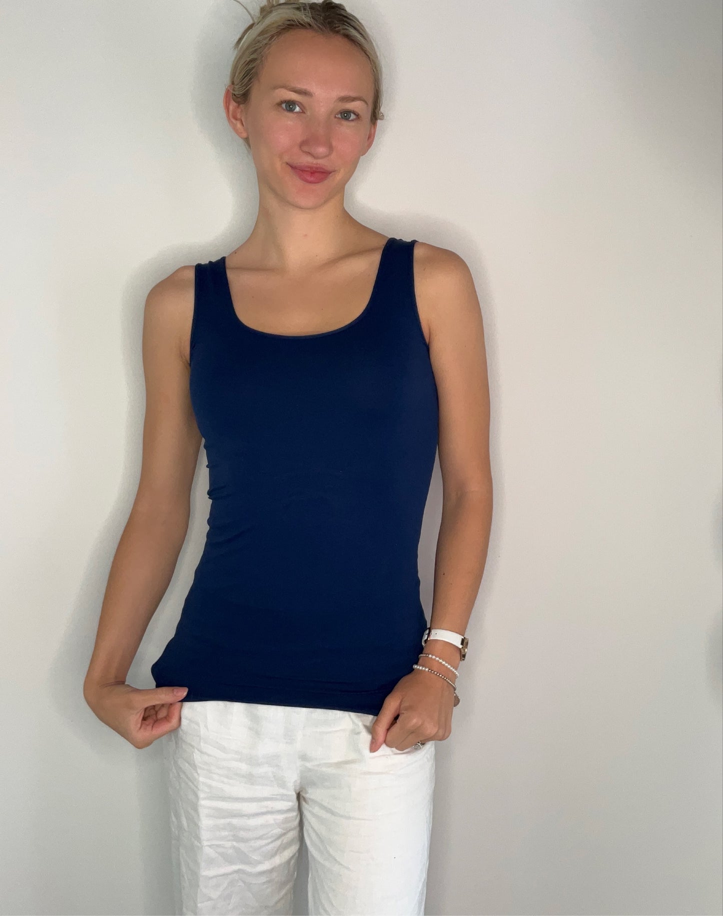 SPANDEX SCOOP NECK TANK
