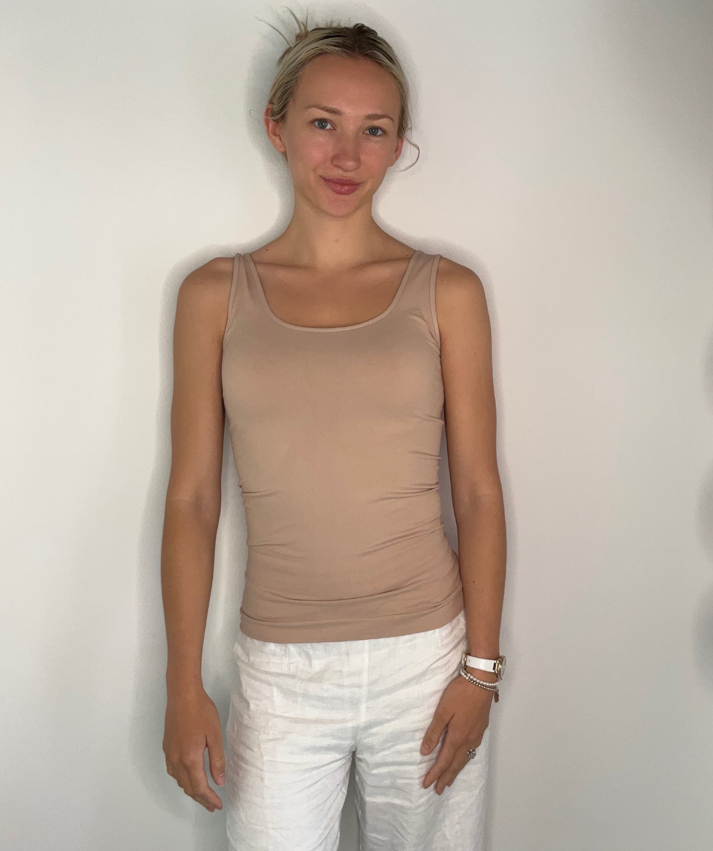 SPANDEX SCOOP NECK TANK