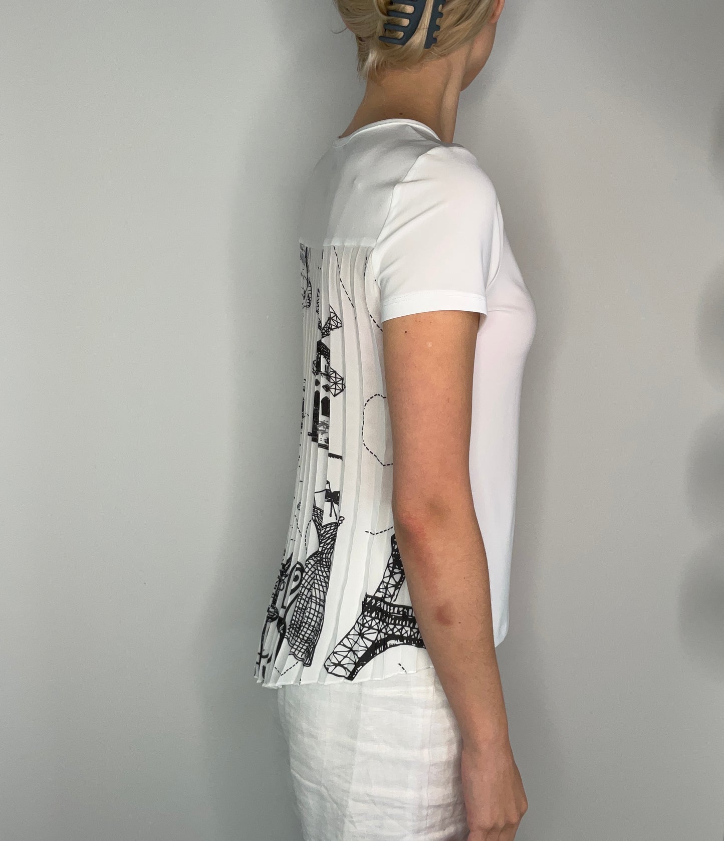PARIS PLEATED CRYSTAL TEE