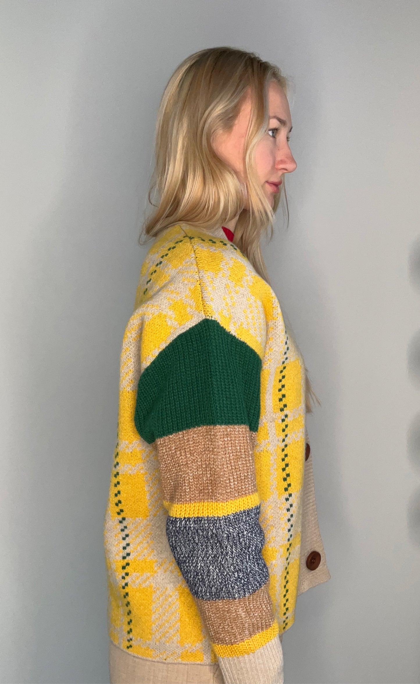 FAVORITE FOOTBALL SWEATER