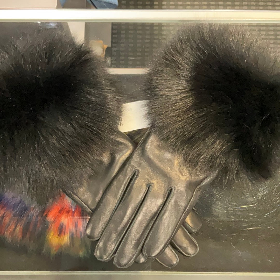 A LEATHER FUR TRIM GLOVES