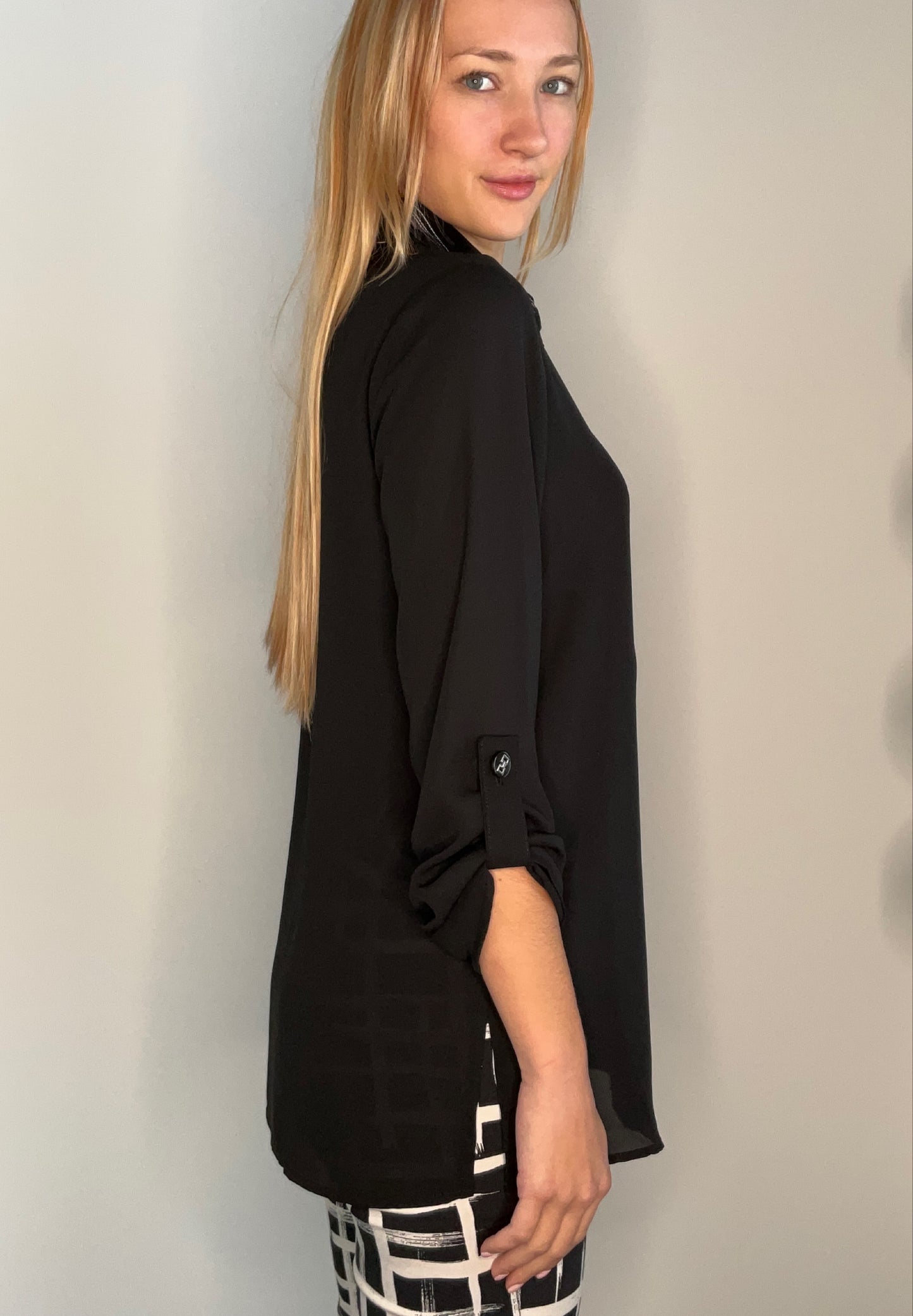 ZIP UP STRIPED WOVEN TOP