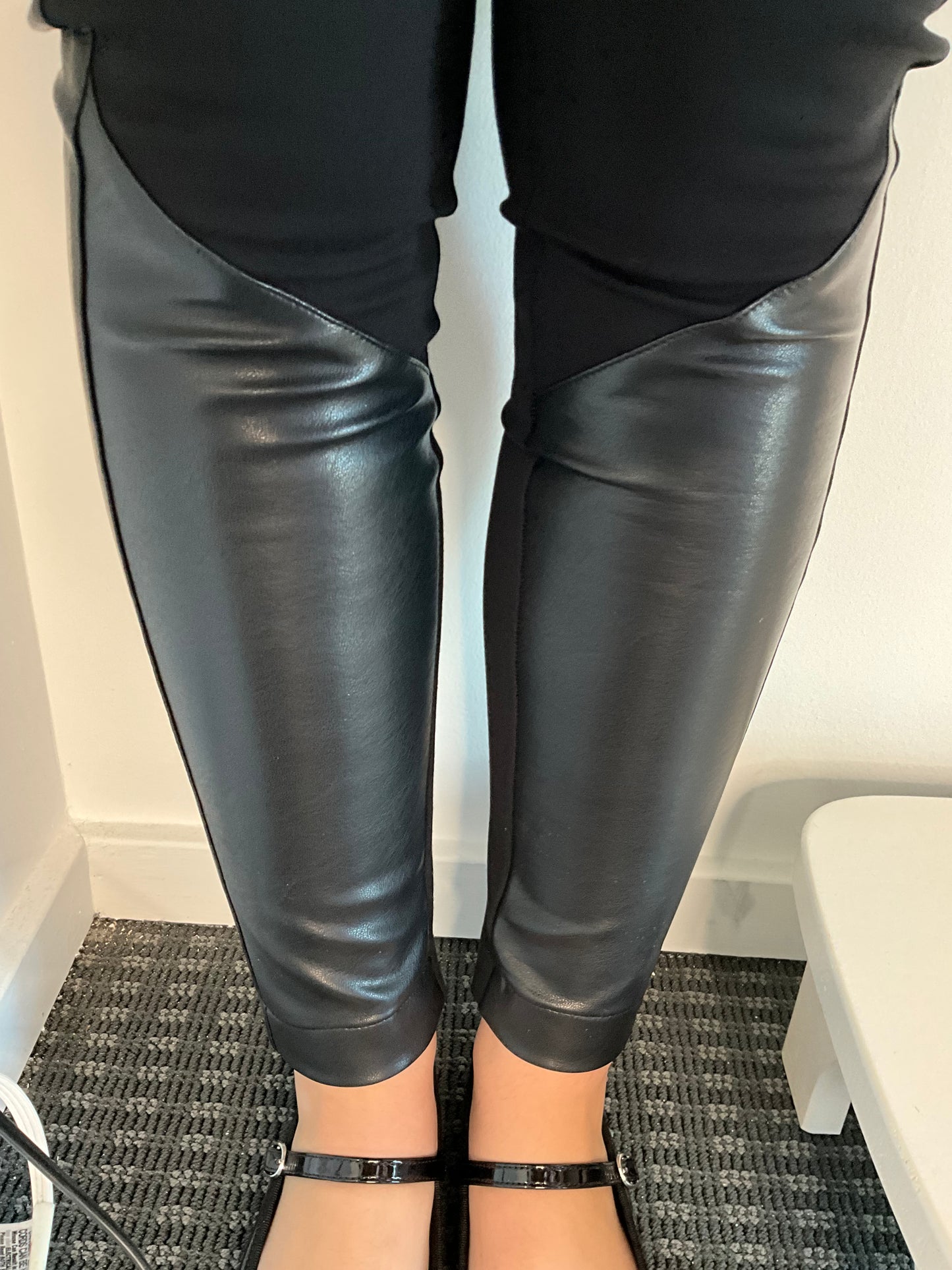 VEGAN LEATHER PANT