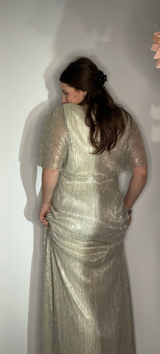 METALLIC VNECK SHIMMER GOWN