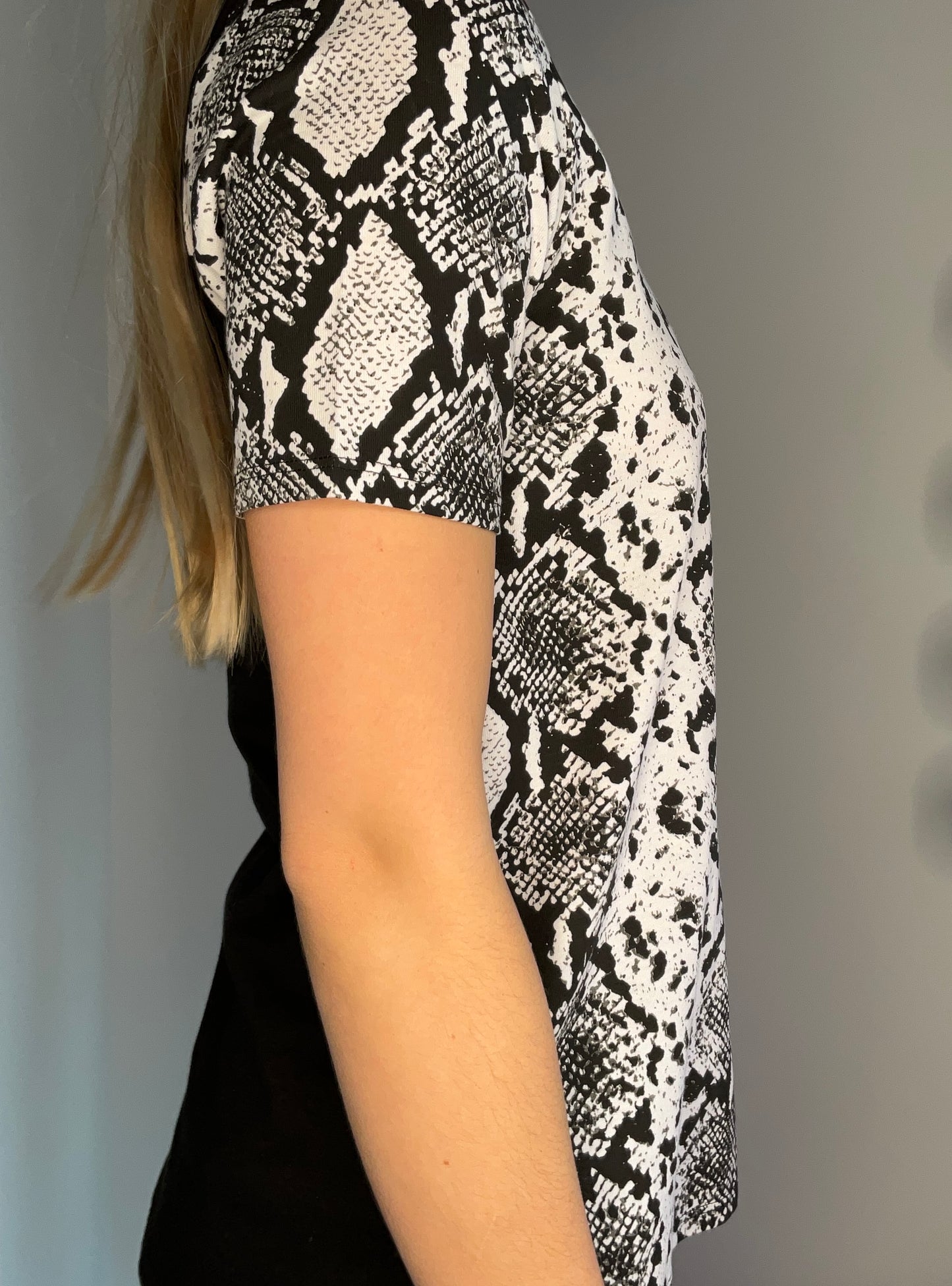 PRINTED TEE