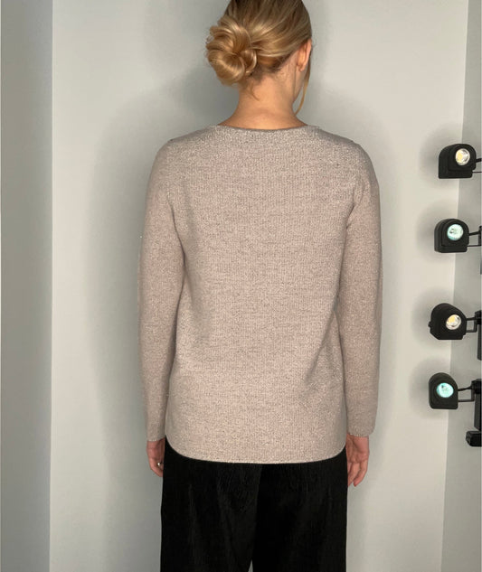 STUDS TOP