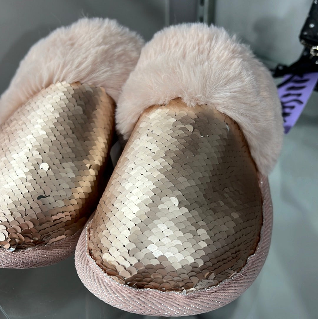 SHEEPSKIN FUR SLIPPER