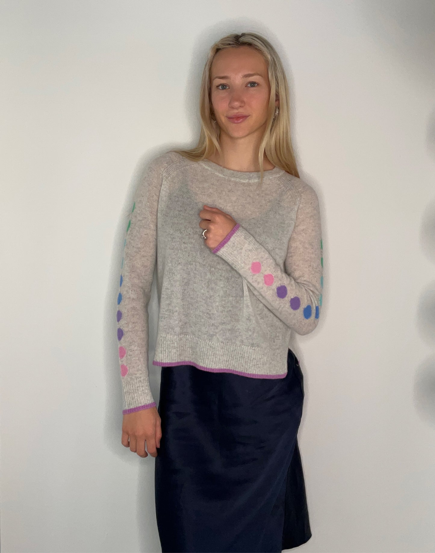 100% CASHMERE DOT SWEATER