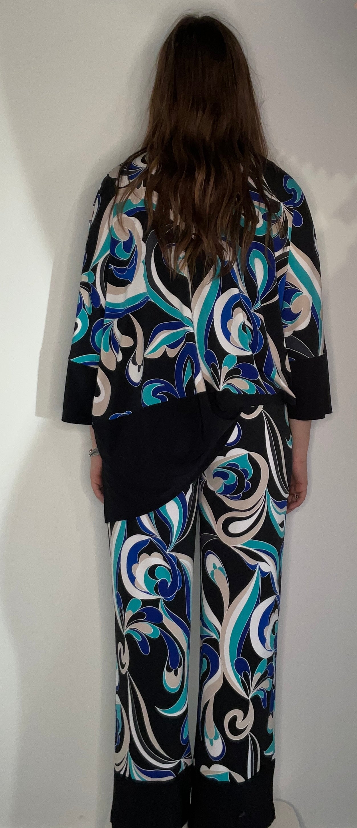 ABSTRACT PRINT TOP
