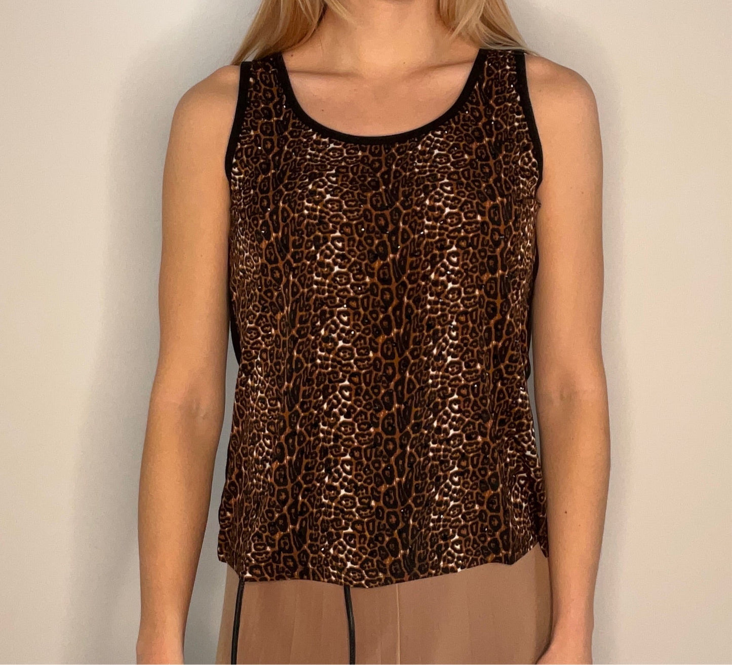 DIANA TOP
