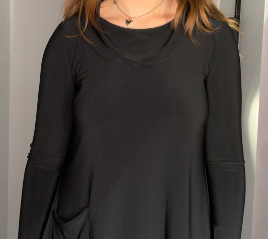 MULTICOLOR STUDDED DOT TOP