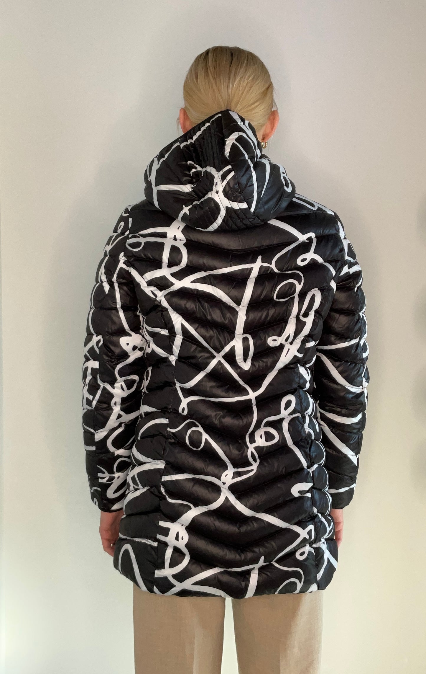 SCRIBBLE PUFFER COAT WITH CRYSTAL ZIPPER