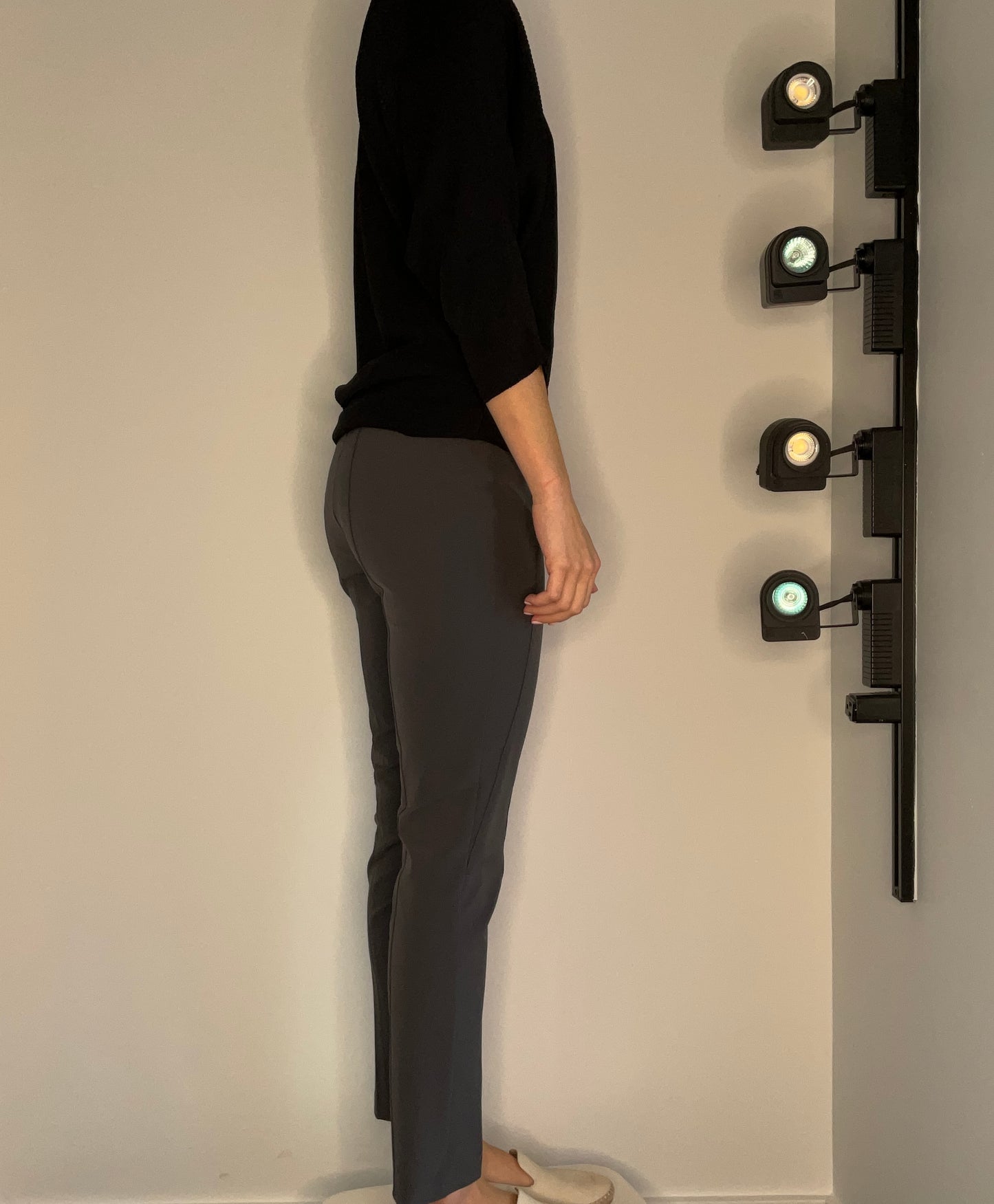ULTIMATE STRETCH GRAY PANT