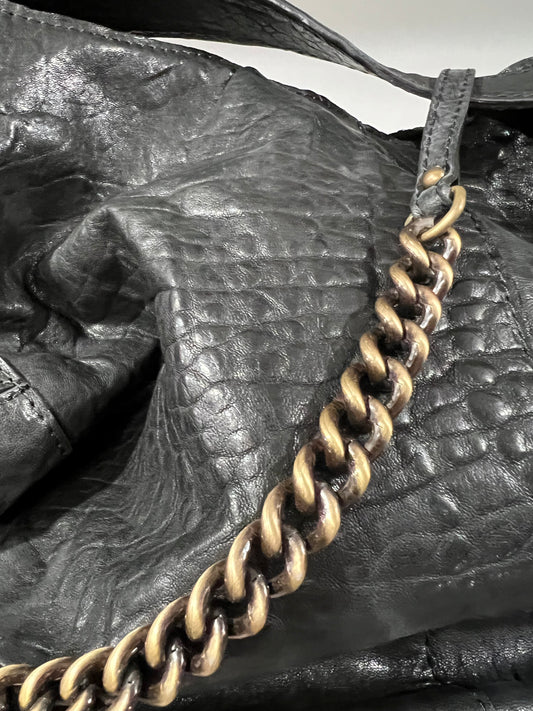 ITALY PEBBLE LEATHER LUXE CHAIN BAG