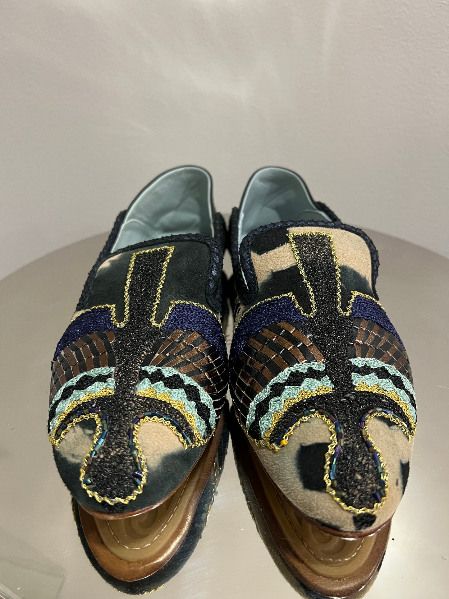 COLLAPSABLE BEADED MOCASSIN