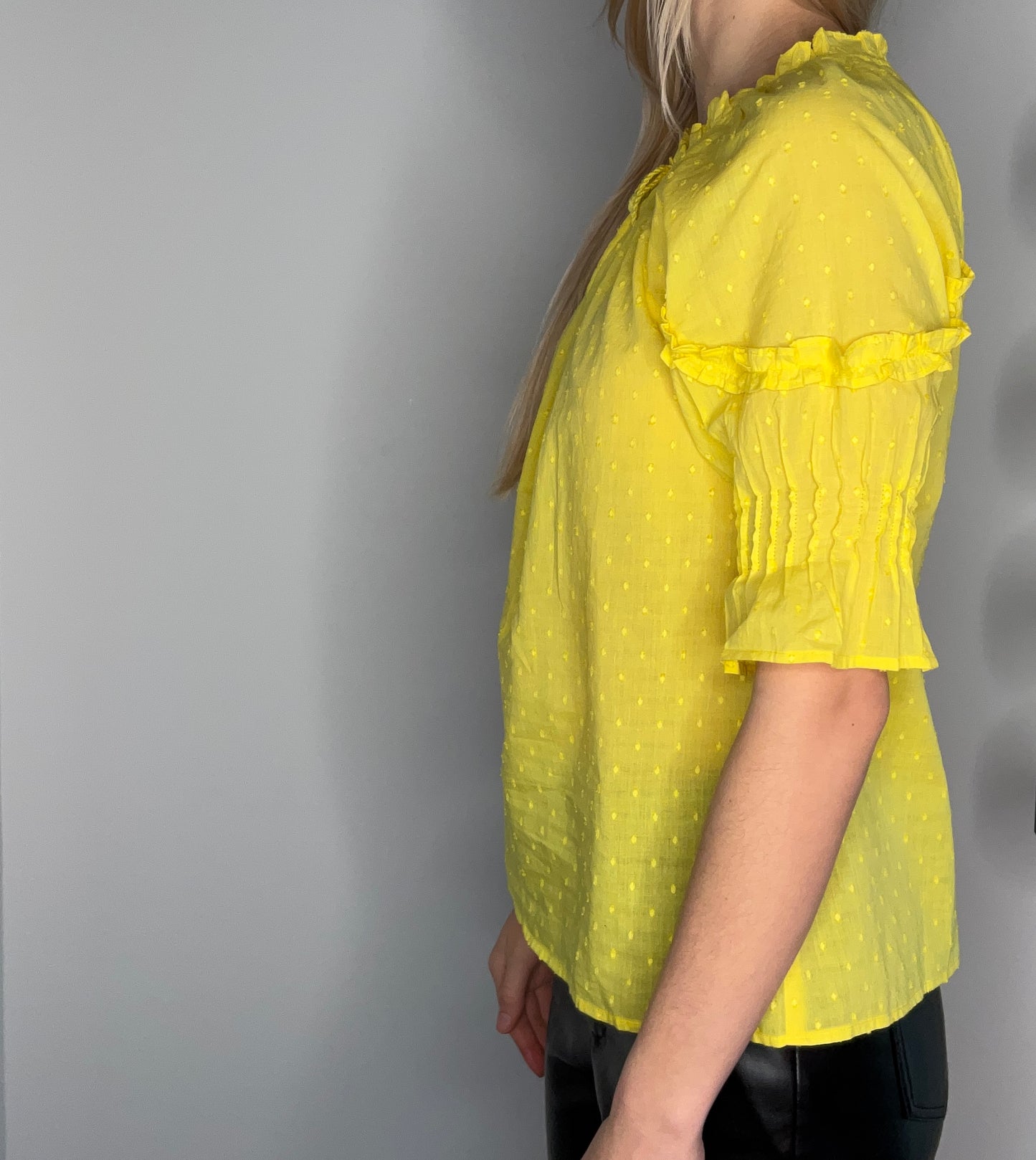 YELLOW STRING TOP