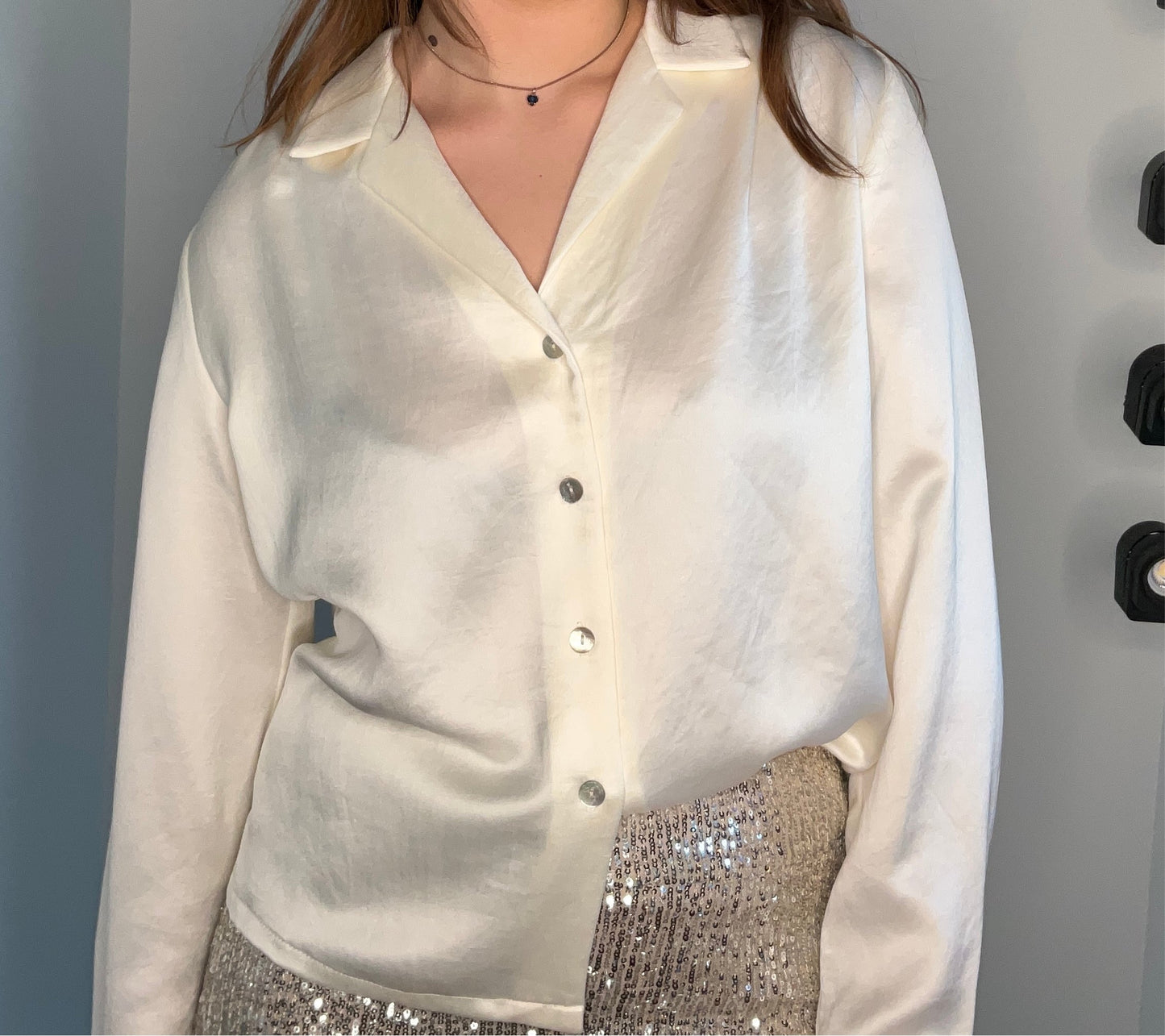 MOTHER OF PEARL BUTTON UP SILKY BLOUSE