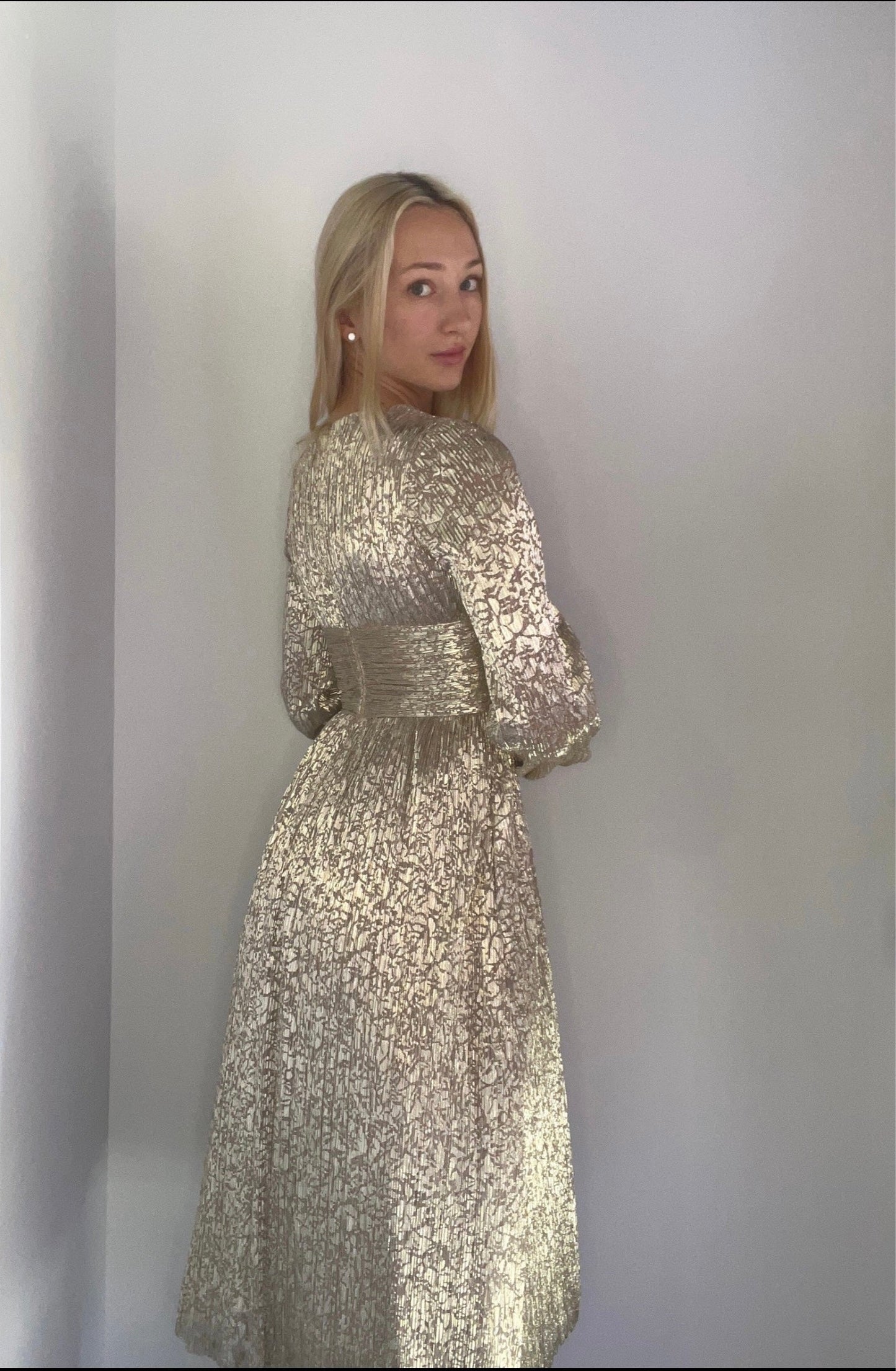 VNECK GOLD FOIL TEA LENGTH DRESS