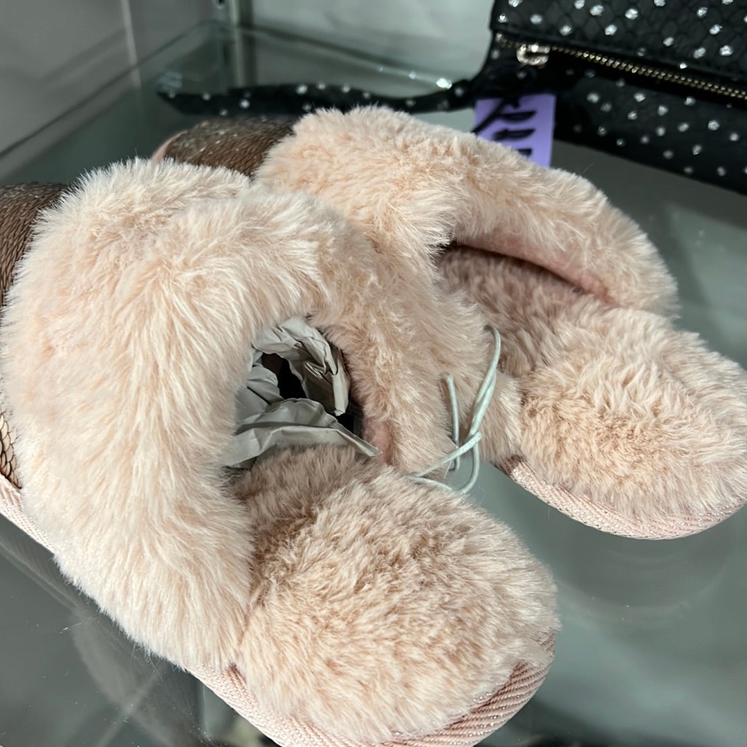 SHEEPSKIN FUR SLIPPER