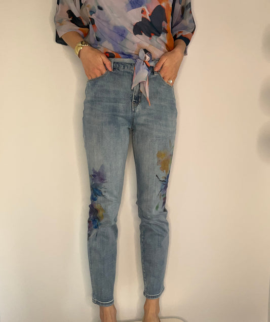 BELTED WATERCOLOR BELTED DENIM JEAN
