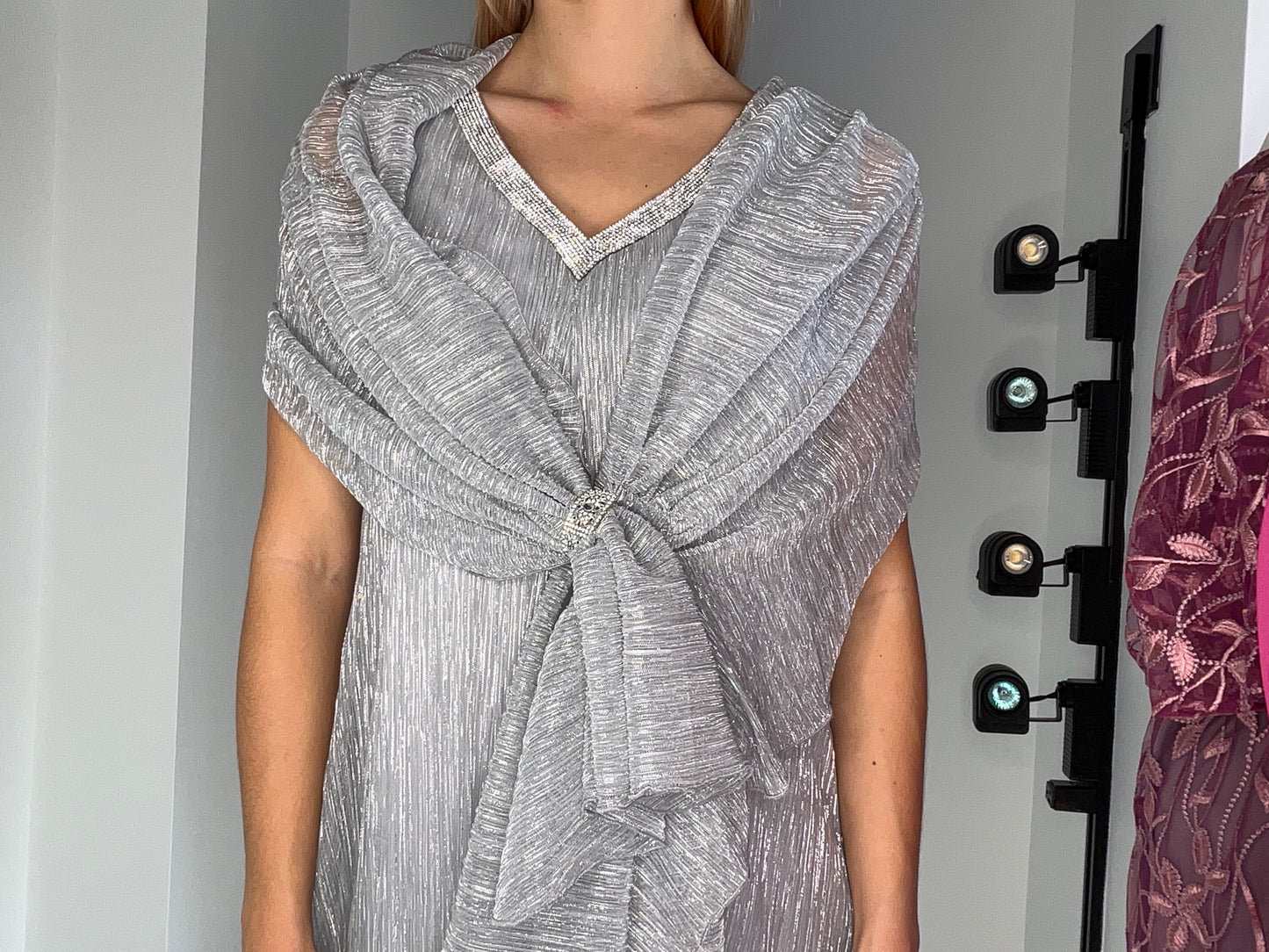 SLEEVELESS CRYSTAL SPARKLE DRESS