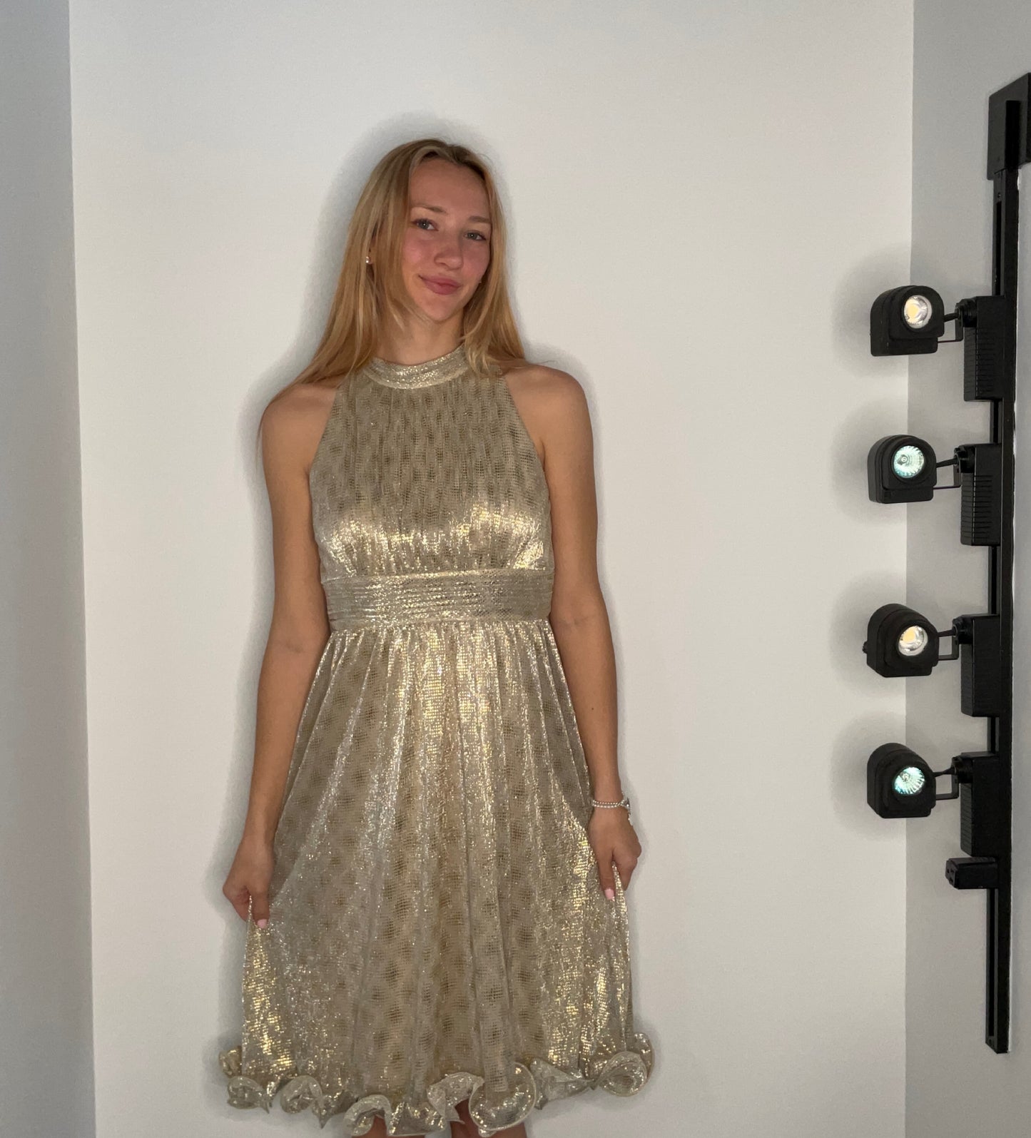 SLEEVELESS SPARKLE RUFFLE DRESS