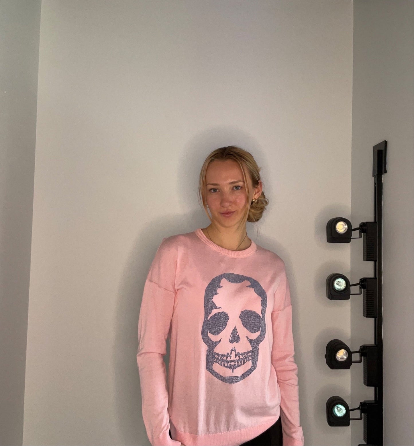 BLUE STUDS SKULL SWEATER