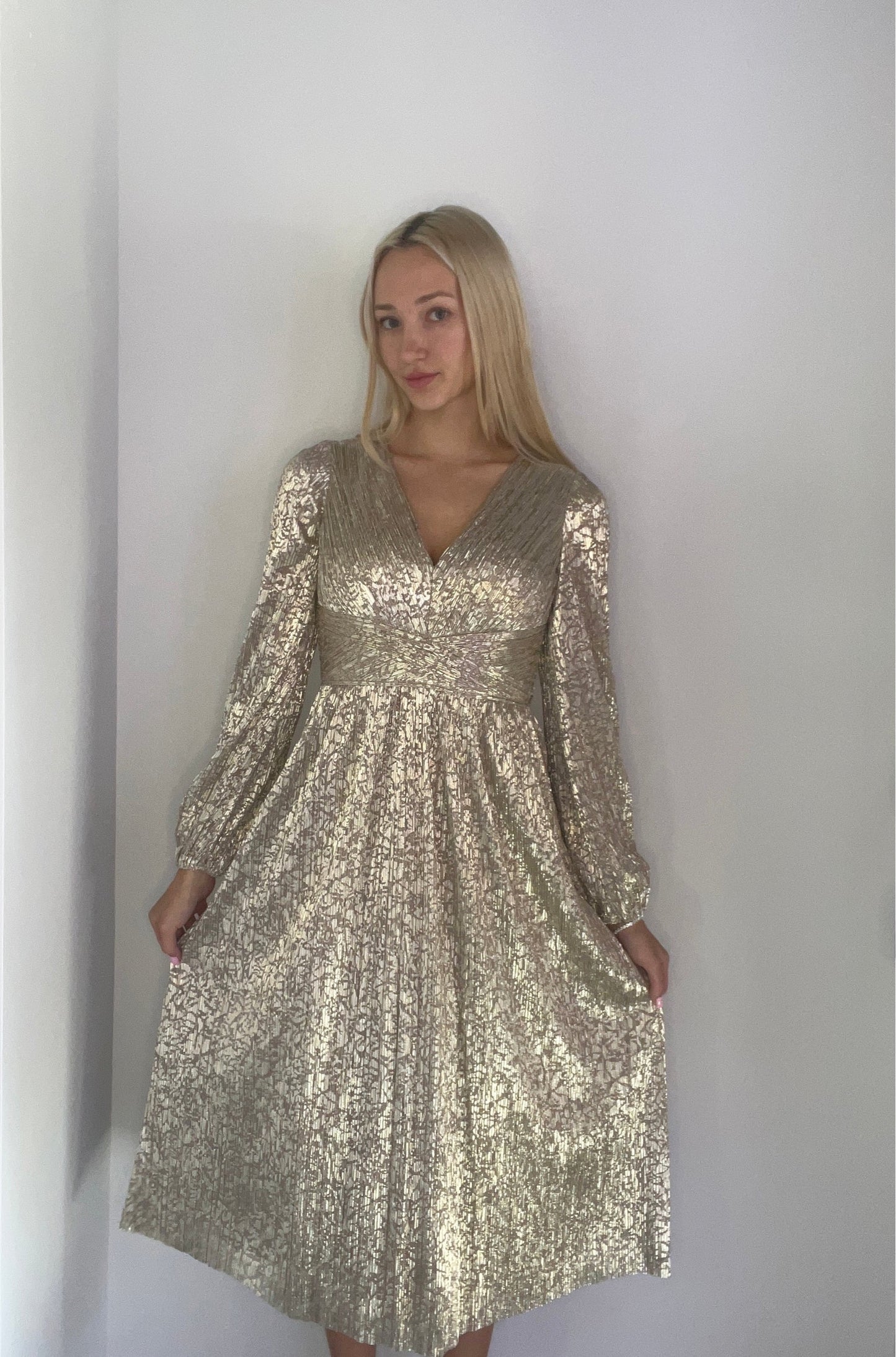 VNECK GOLD FOIL TEA LENGTH DRESS