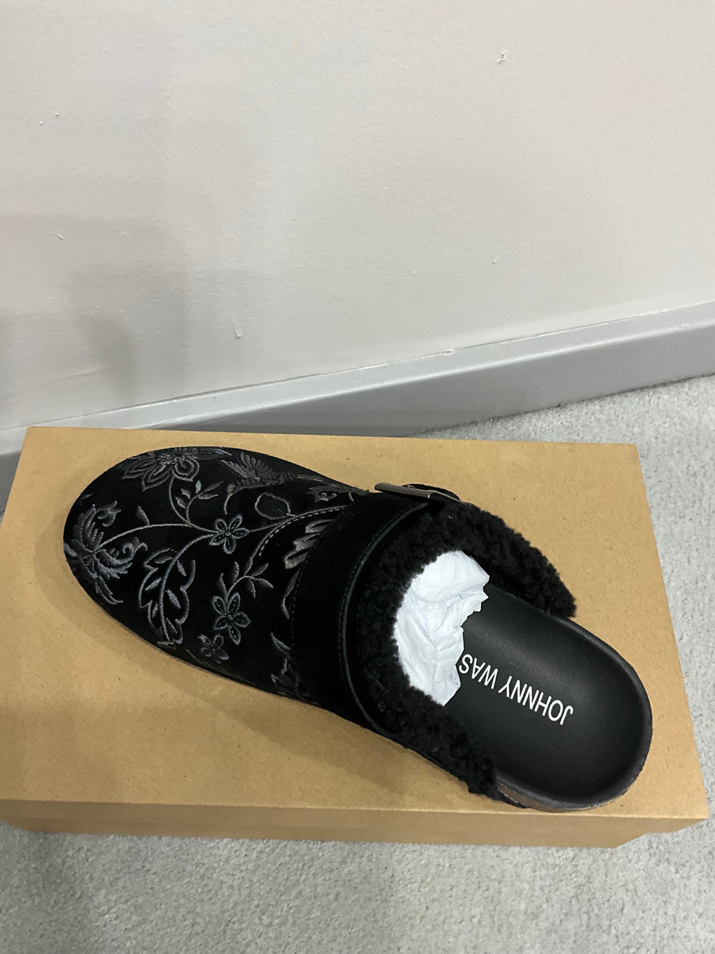 BLUMA SHERPA SLIP ON SHOE