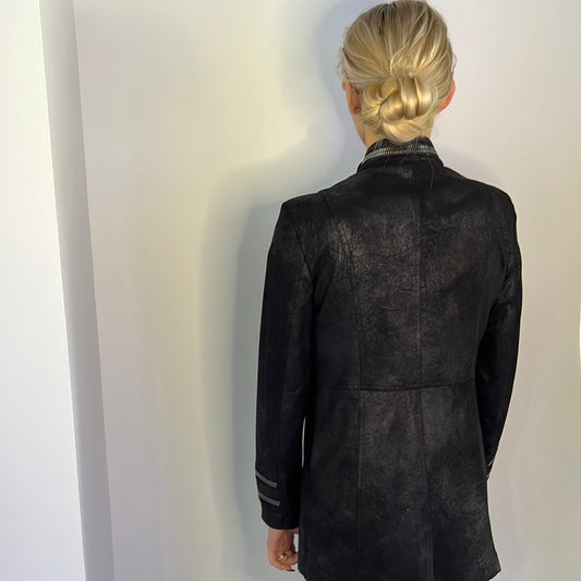 ZIPPER DETAIL JACKET