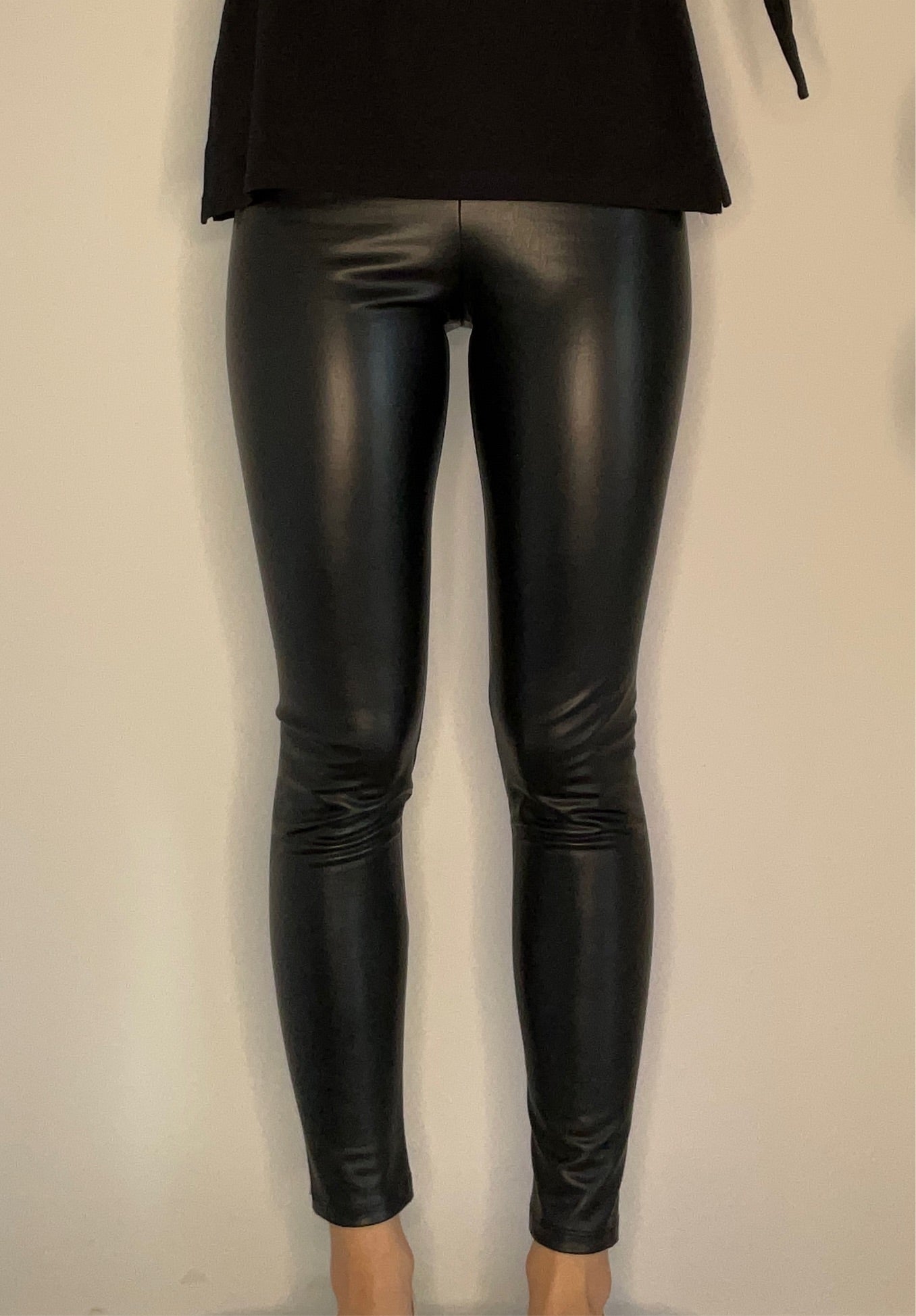 FAUX LEATHER PANT