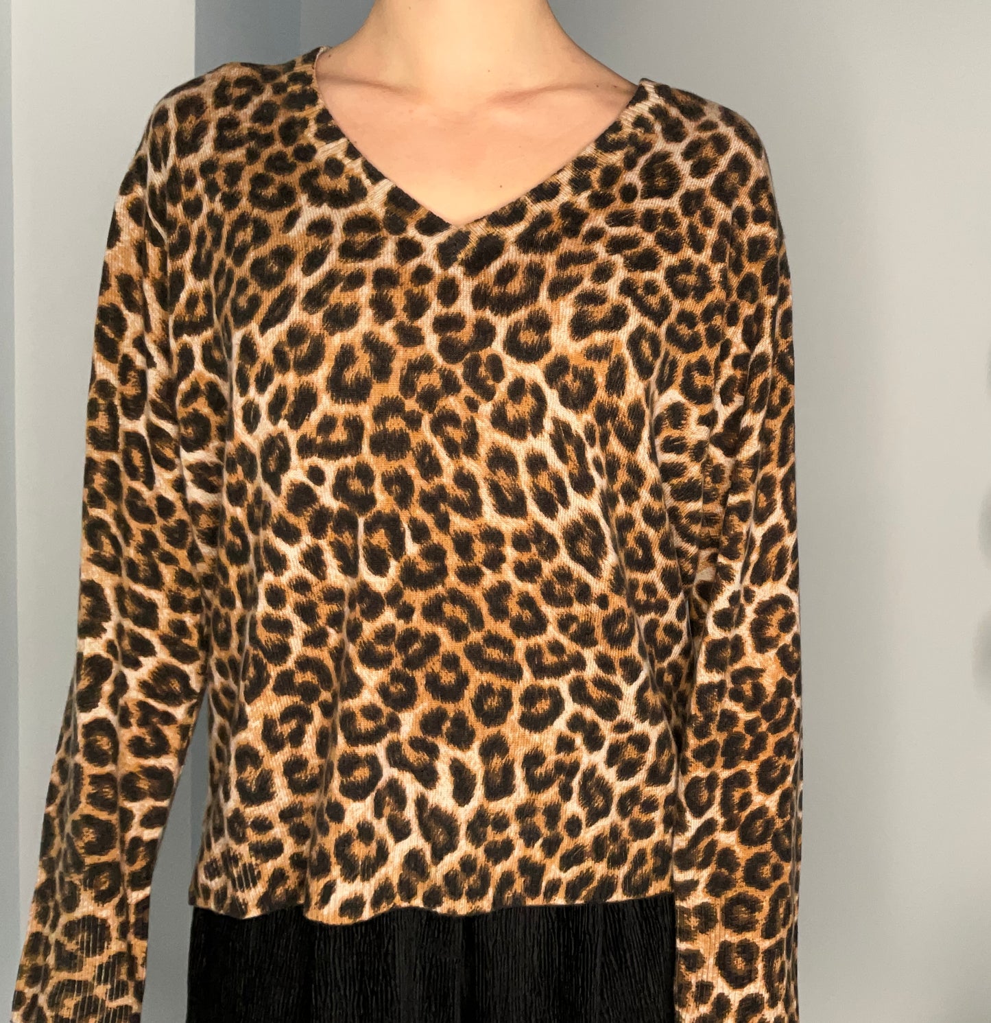 CASHMERE LEOPARD SWEATER