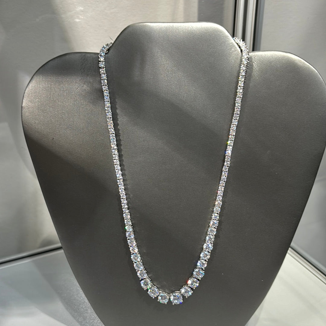 CUBIC ZIRCONIA NECKLACE