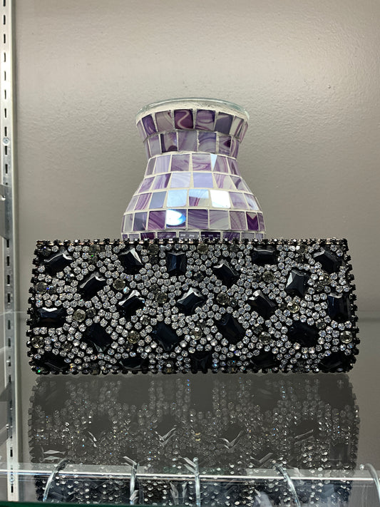 DIAMOND CLUTCH