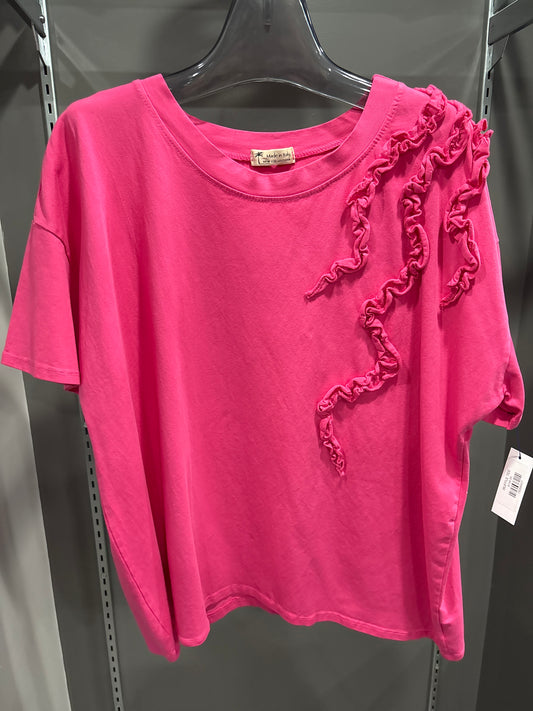 RUFFLE TEE