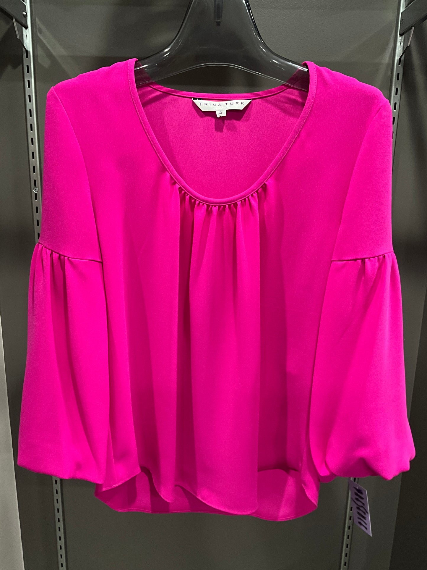 FLUFF SLEEVE BARBIE TOP